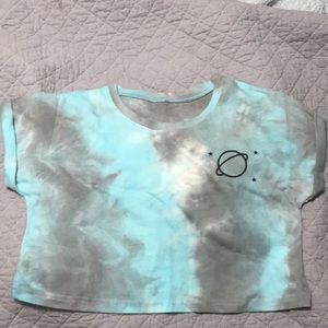 tie dye crop top!!